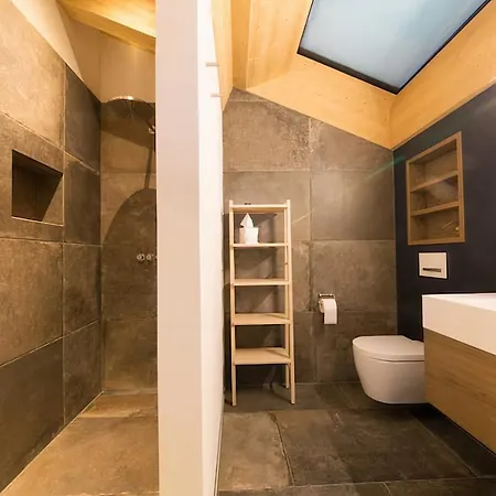 Vip Chalet For A Comfortable Ski Holiday *